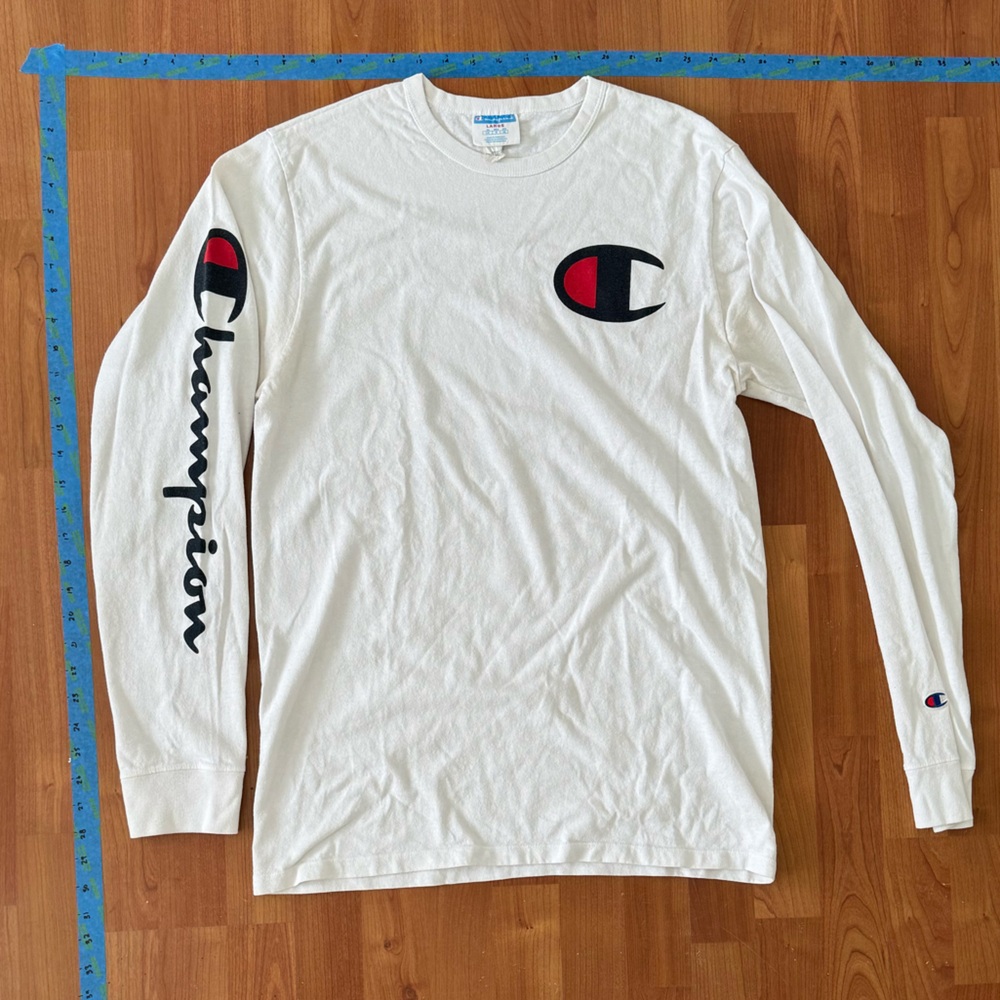 Champion 100% cotton long sleeve vintage shirt